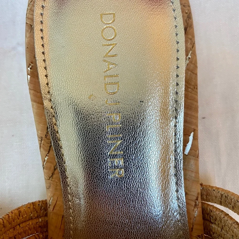 Donald Pliner sandals - Picture 4 of 6
